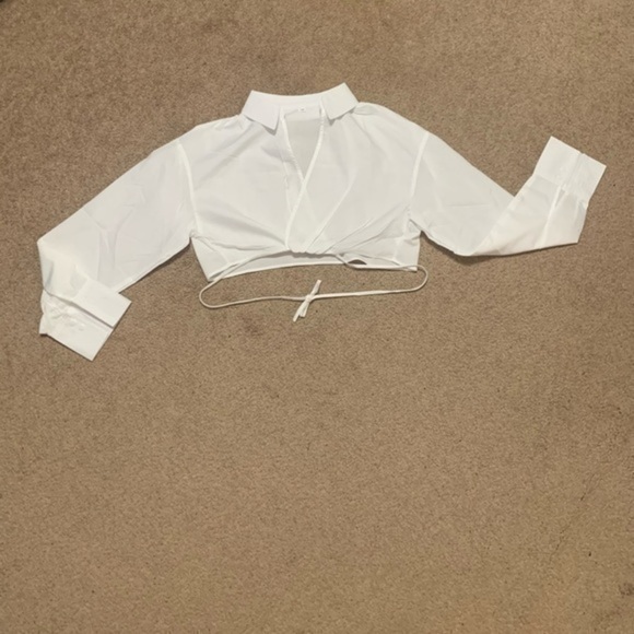 White Long Sleeve Cropped Shirt‎ Waist Tie Small - Picture 6 of 10
